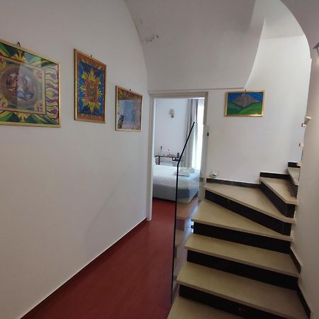 Yhomisus Bed and Breakfast Comiso Exteriör bild