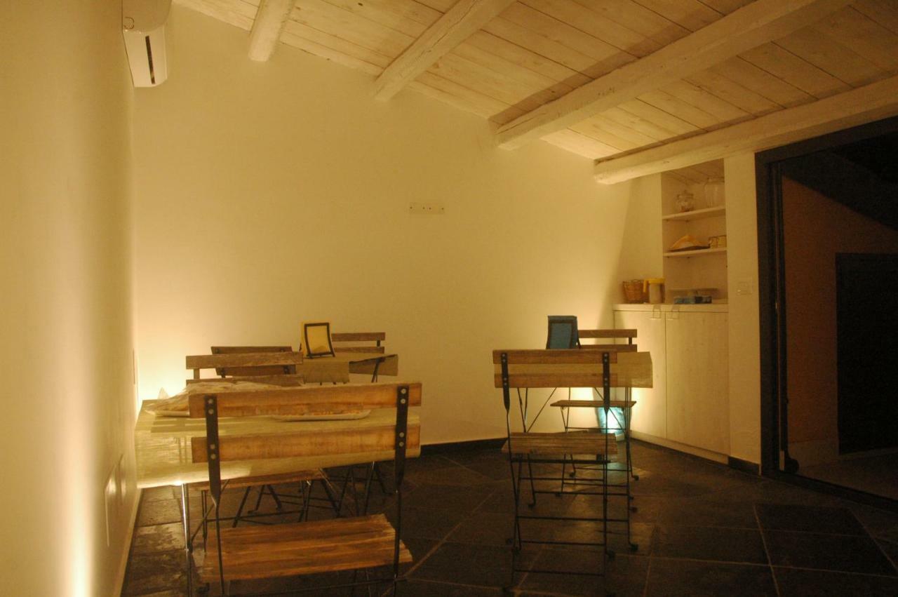 Yhomisus Bed and Breakfast Comiso Exteriör bild